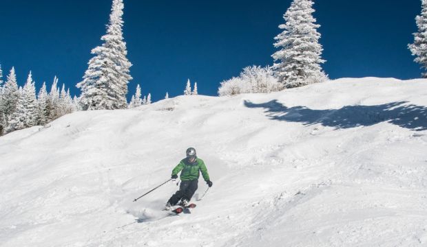 The Best Ski Resorts in the US to Hit the Slopes This Winter